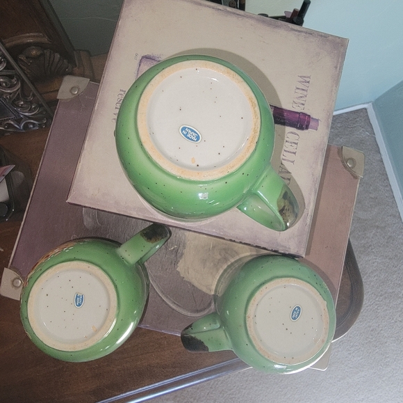 Set of three ceramic mugs Cactus theme. Vintage. - Picture 5 of 5